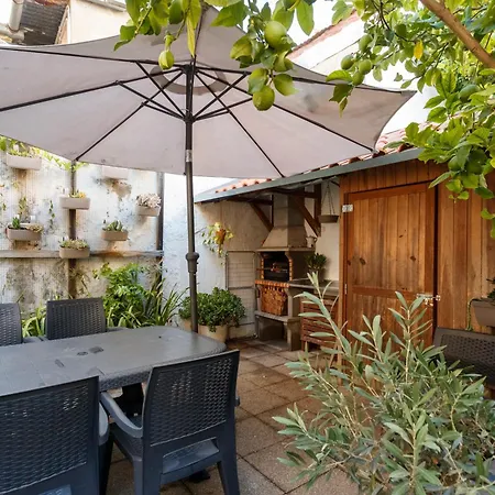 아파트 Casa Do Patio *